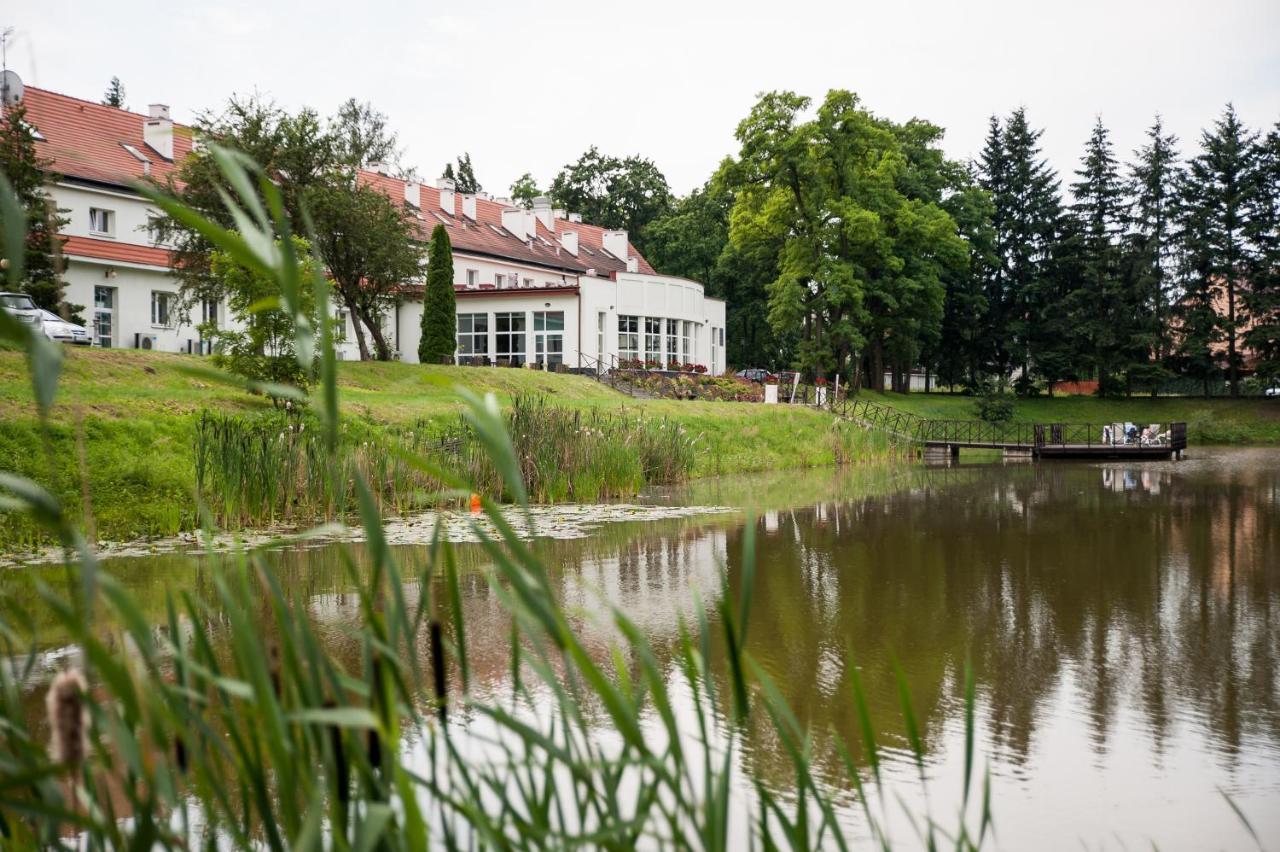 Zamek W Baranowie Sandomierskim Baranow Sandomierski Exterior photo
